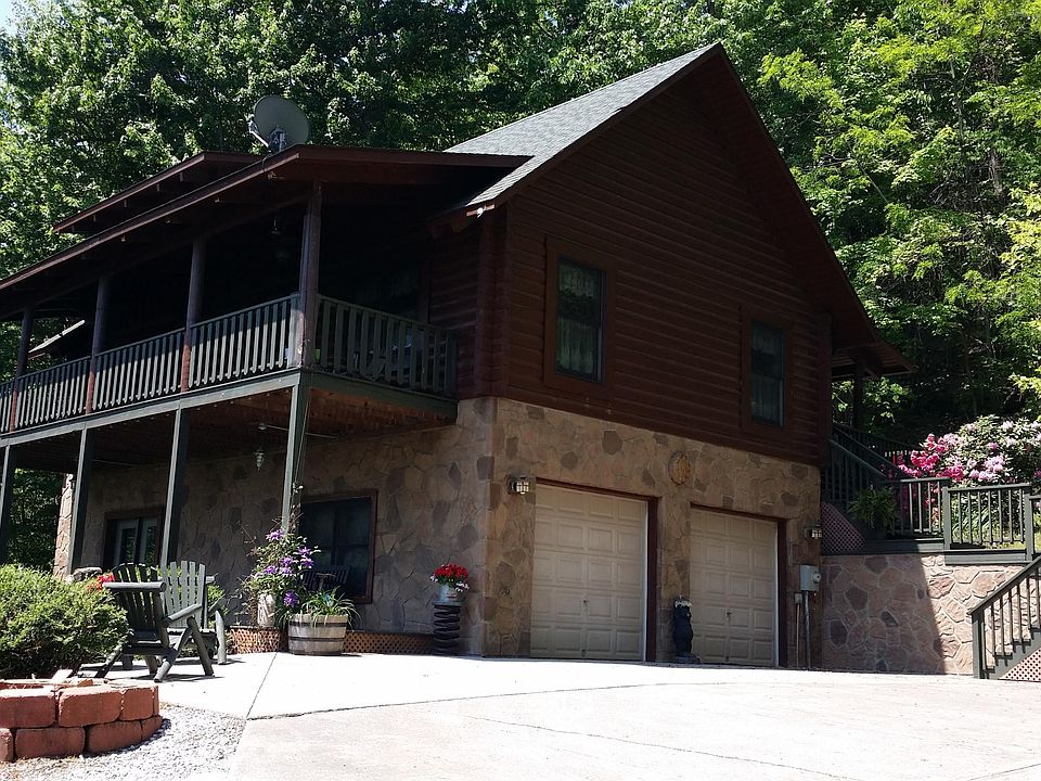 Image 1: What a cabin!