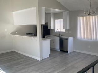 7322 Garfield Ave APT B, Huntington Beach, CA 92648