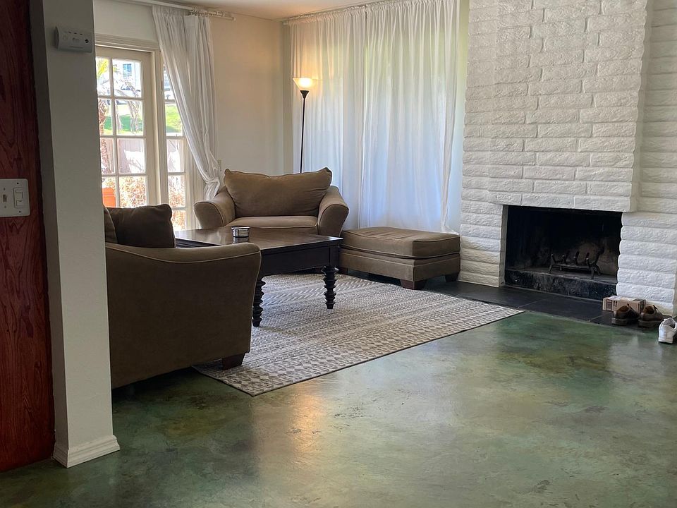 living room
Entire downstairs concrete floors
