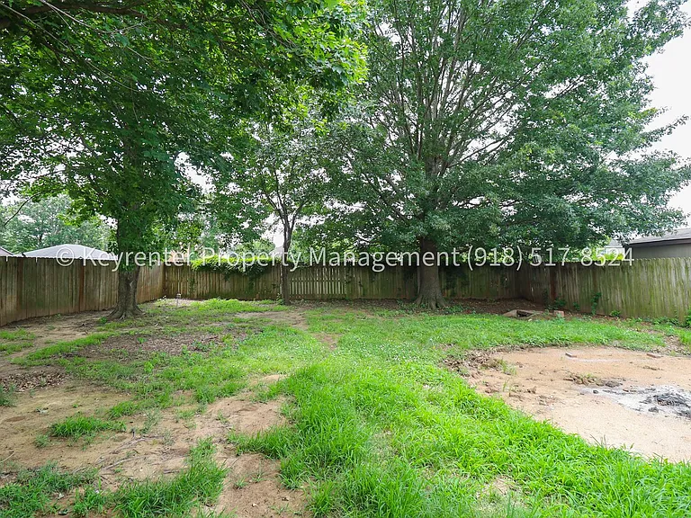 806 W 118th St S — Photo 44