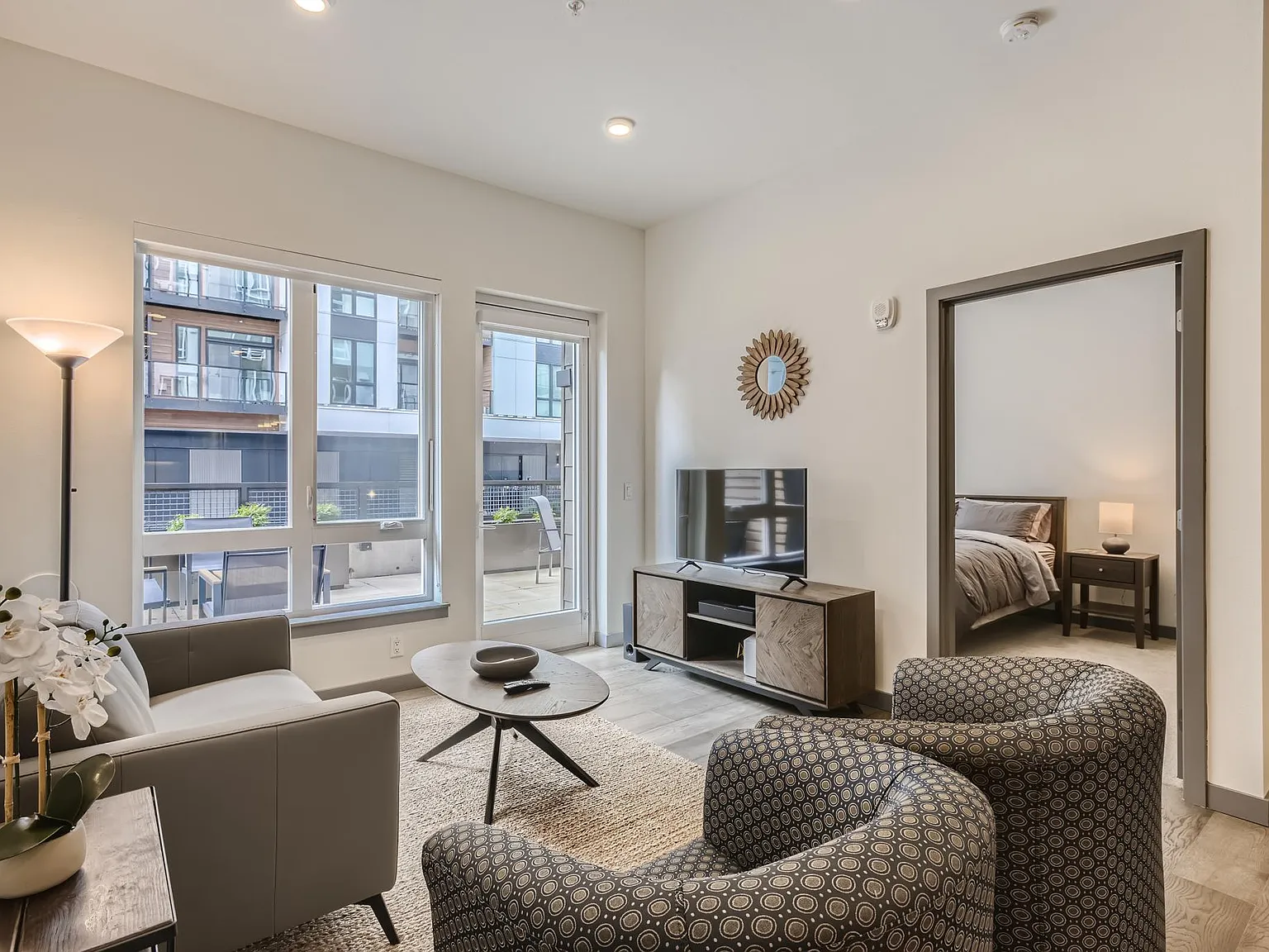 NE 128th St, Kirkland — Photo 1