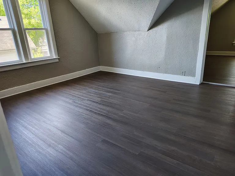 2840 N Vel R Phillips Ave — Photo 8