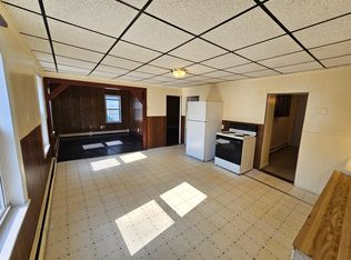 148 Oxford St #8, Lewiston, ME 04240