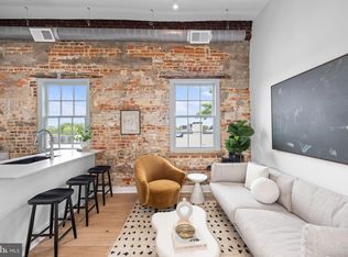 901 King St #401, Alexandria, VA 22314