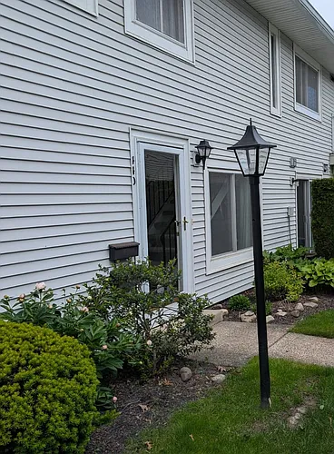 440 Eastbrooke Ln Photo 1