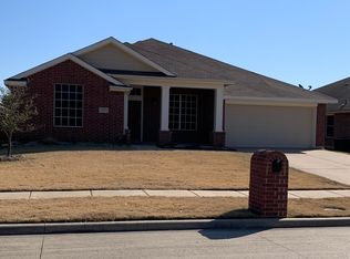 517 Chestnut Trl, Forney, TX 75126