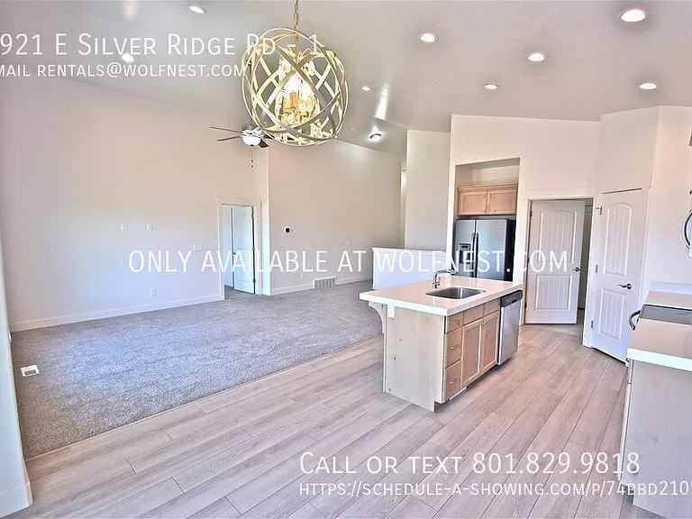 4921 E Silver Ridge Rd #1 — Photo 7