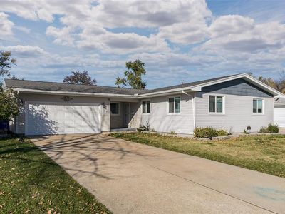 148 Harbet Ave NW, Cedar Rapids, IA, 52405