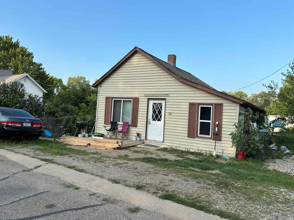 106 N Clay St, Claypool, IN 46510
