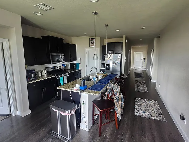 1209 Shackleford Ln — Photo 6