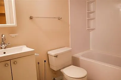 3367 18th St NW #BASEMENT — Photo 10