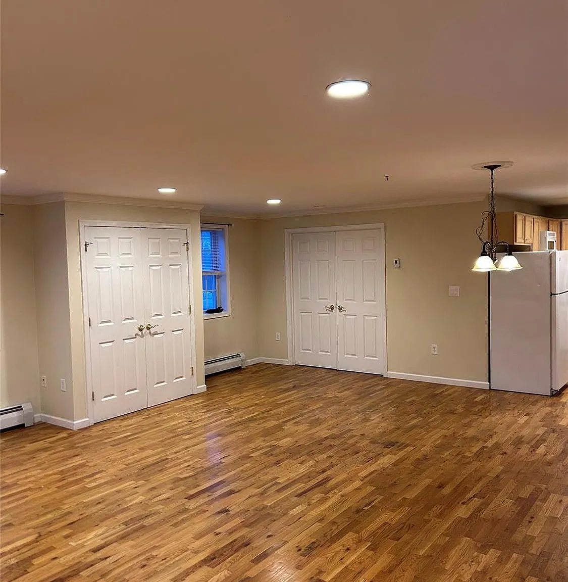 1 bed, 1.0 bath, 6691 sqft, $1,700 — Photo 2