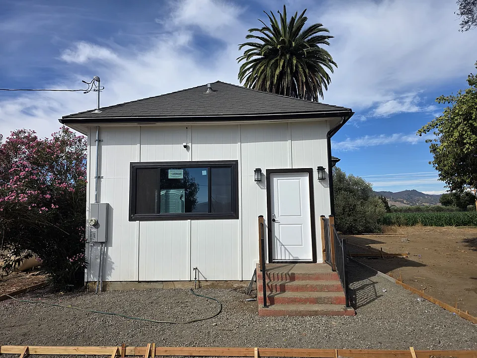 11580 Monterey Rd
