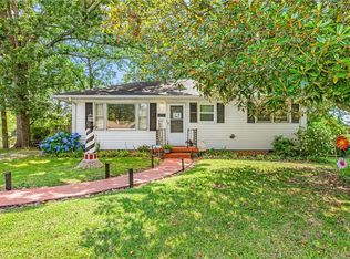 422 Hyde St, Burlington, NC 27217