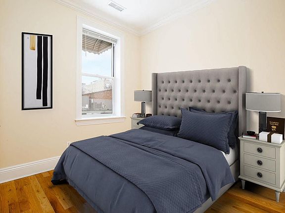 5th image of 3092 Steinway St