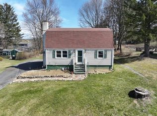 4 High Point Cir, Franklin, NJ 07416