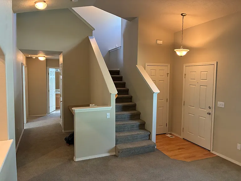 3482 S Virginia Ave — Photo 5