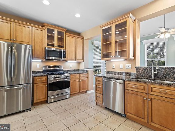 4th image of 11505 Highland Farm Ct