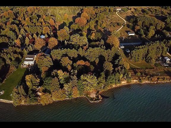 750' East Shore Torch Lake