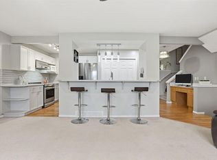 450 W Elgin Way SE, Calgary, AB T2Z3Y6