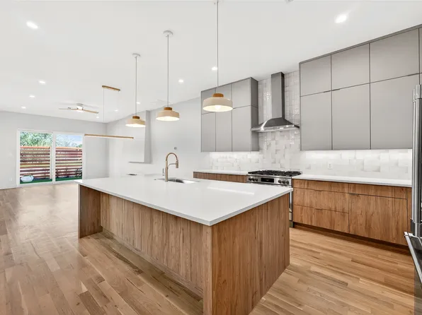6603 Roper St, Dallas, TX 75209