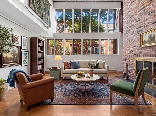 72 Horatio St APT 1N, New York, NY 10014