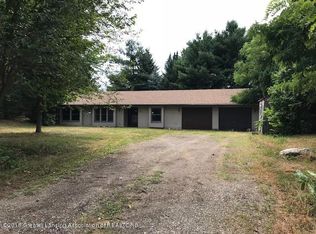 180 Spring St, Vermontville, MI 49096