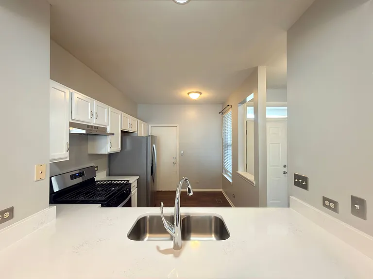 11 S Oakhurst Dr — Photo 5