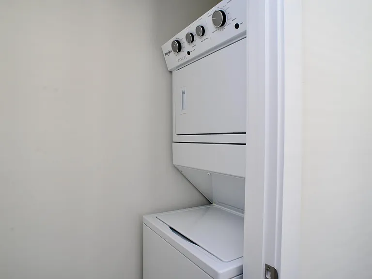 2008 Ocean Dr NW #2008 — Photo 13