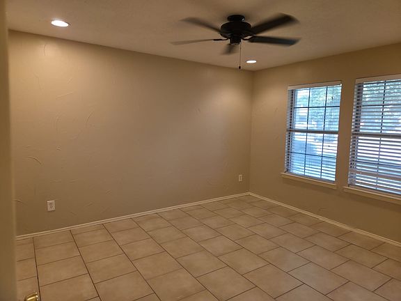 2nd image of 8704 Hunters Creek Dr