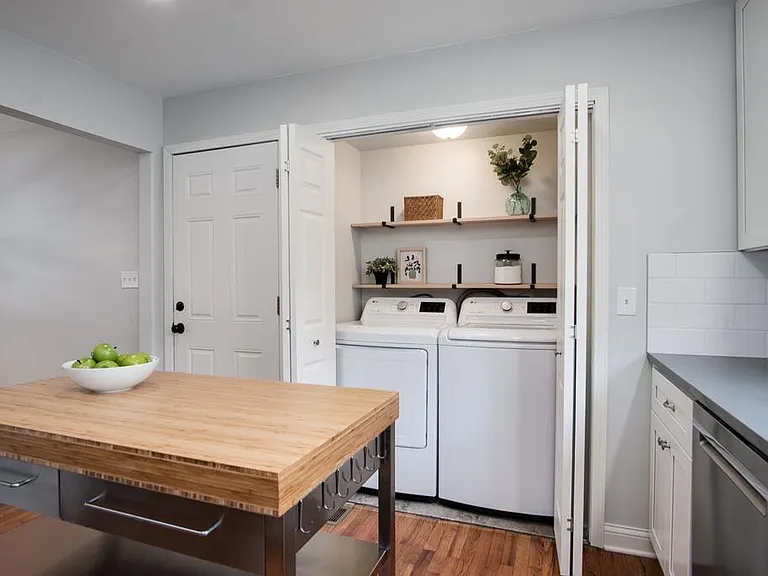 8811 Craig Dr — Photo 3