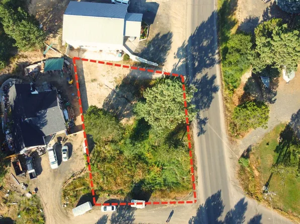 417 Antonette Cir, Cascade, ID 83611