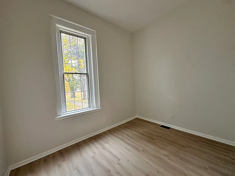 97 South Ave #8 — Photo 15