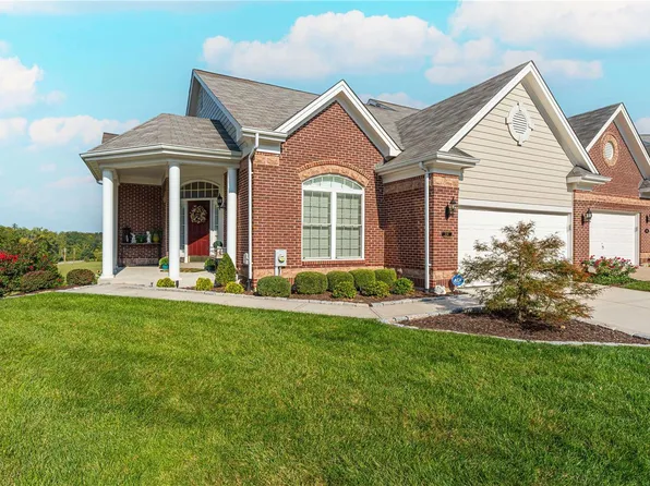 318 Shetland Valley Ct, Chesterfield, MO 63005