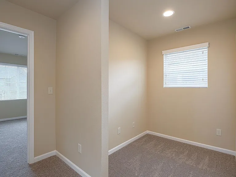 3992 SE Lone Oak St — Photo 16