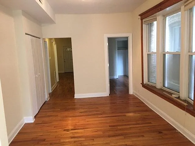 3340 W Beach Ave #2 — Photo 3