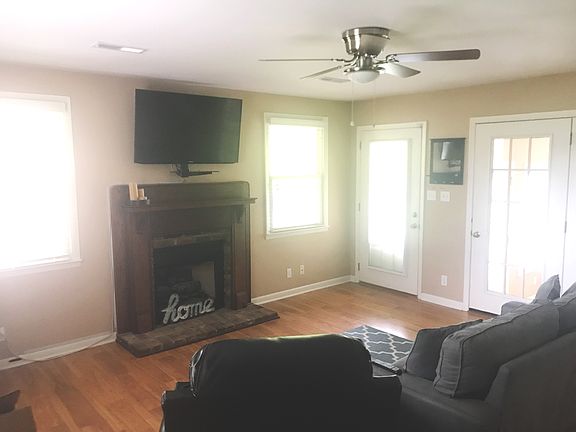 4th image of 220 Kingswood Dr