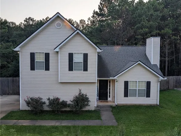 31 Kingston Pointe Dr, Kingston, GA 30145