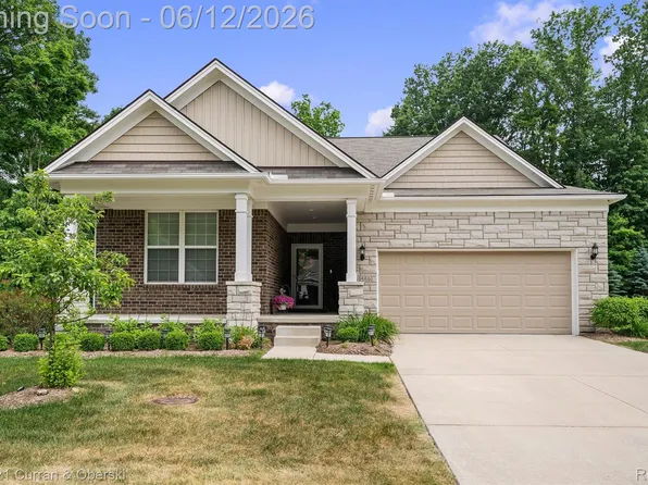 49559 Mapleton, Canton, MI 48188
