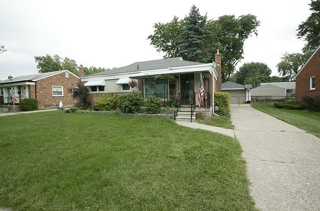 1st image of 11180 Oxbow St