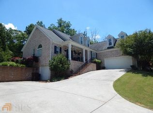 16 Mossy Rock Ln, Cartersville, GA 30120