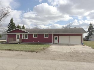 400 W 2nd St, Elkton, SD 57026