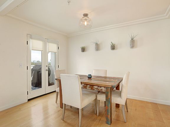 5th image of 508 Pier Ave APT 3