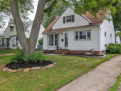 29123 Homewood Dr, Wickliffe, OH, 44092