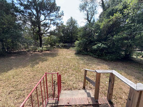 5th image of 412 Club Rd
