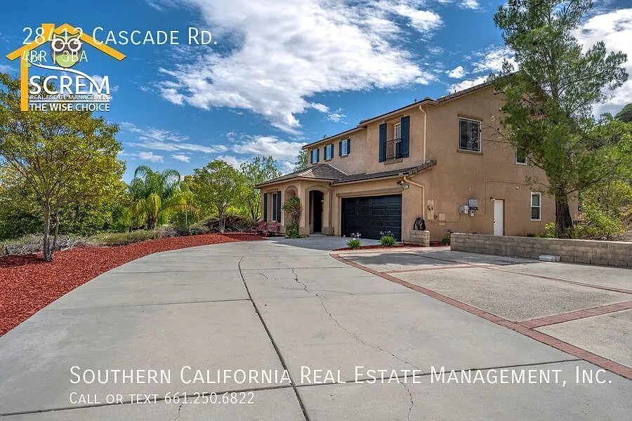 Four Bedroom Home with Solar in Castaic — Photo 3