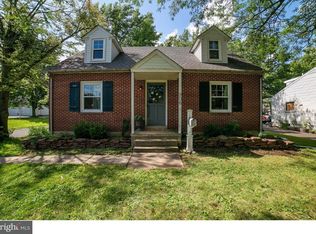 906 N 5th St, Perkasie, PA 18944