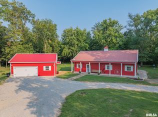 1360 Oniontown Rd, Walnut Hill, IL 62893