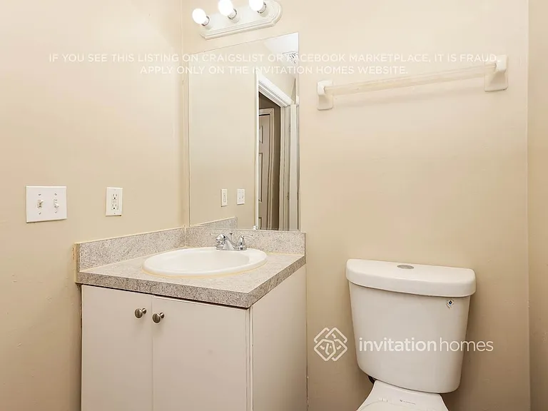 2422 Joe Ave S — Photo 15