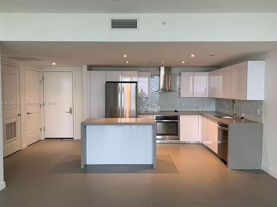 1st image of 1600 NE 1st Ave #2817